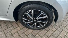 Toyota Yaris 1.5 Hybrid Design 5dr CVT Hybrid Hatchback